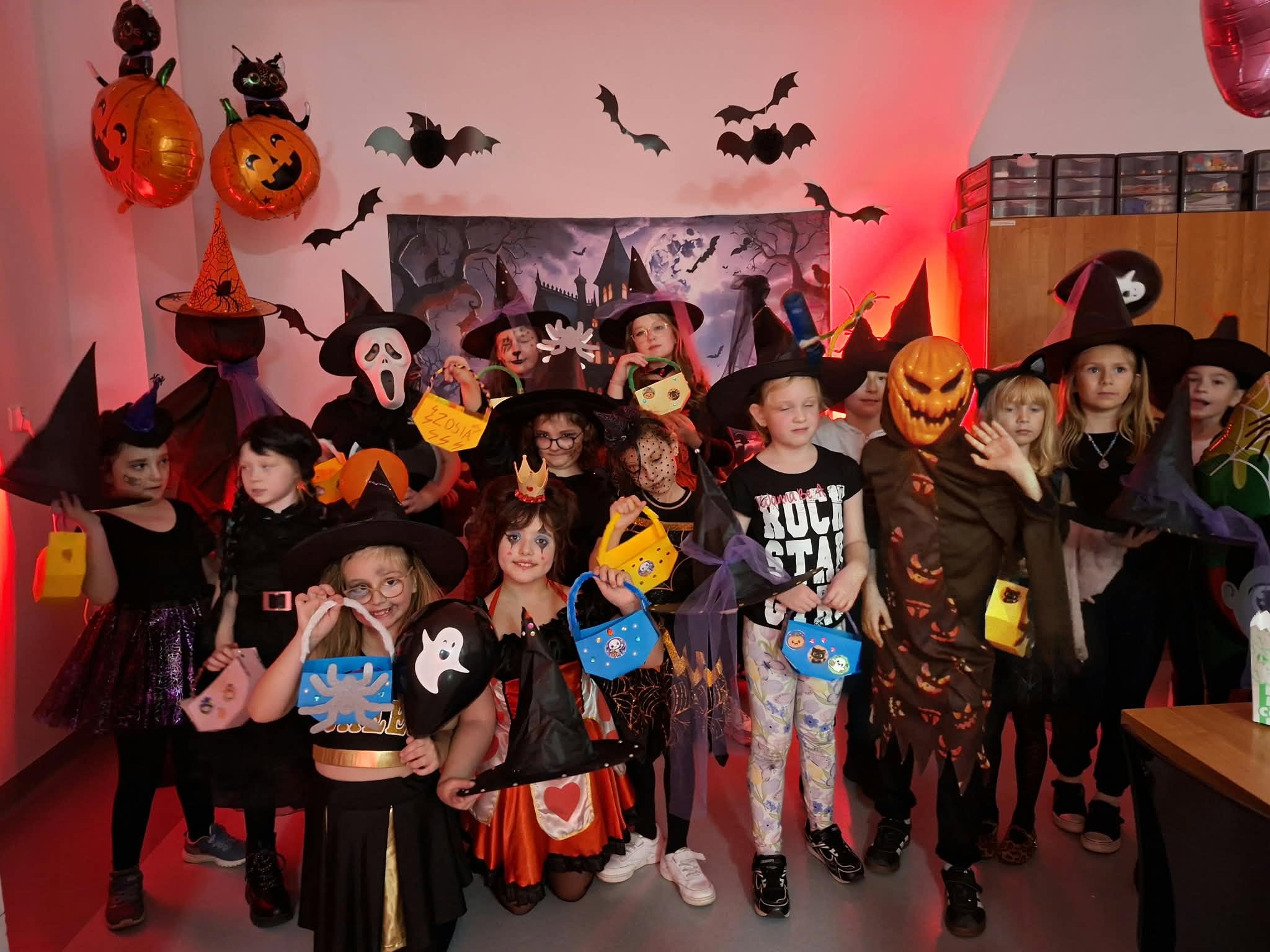 Halloweenowe warsztaty w Gminnym Ośrodku Kultury i Sportu w Kotli