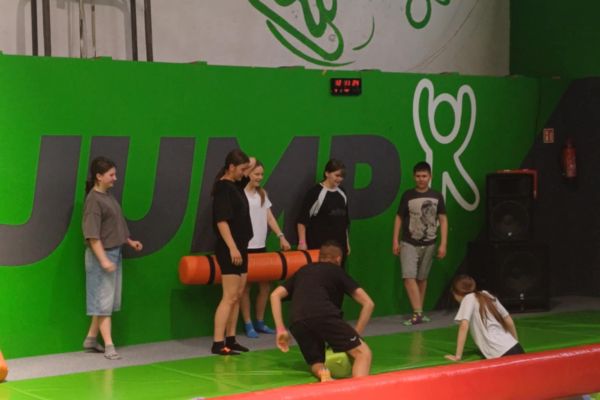 kn5h-4hb20B8E4B3-DB4F-D2BA-F648-732AF04E5539.jpg