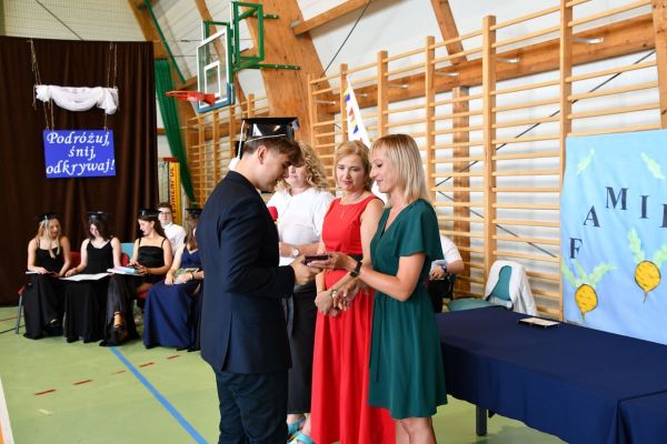 dsc-083530331D35-A82A-F541-8052-965E927D4B9C.jpg