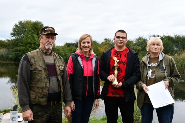 dsc-7655D0BD2086-3E55-042B-C853-D1DFEDFA03B8.jpg