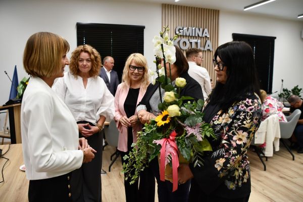 dsc-93494E0DAA5E-7183-0335-33C2-5C93D4451425.jpg