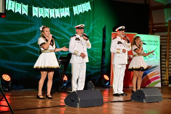 dsc-324471A8C6ED-3D6B-4372-9DEA-5FEF777B8D0E.jpg