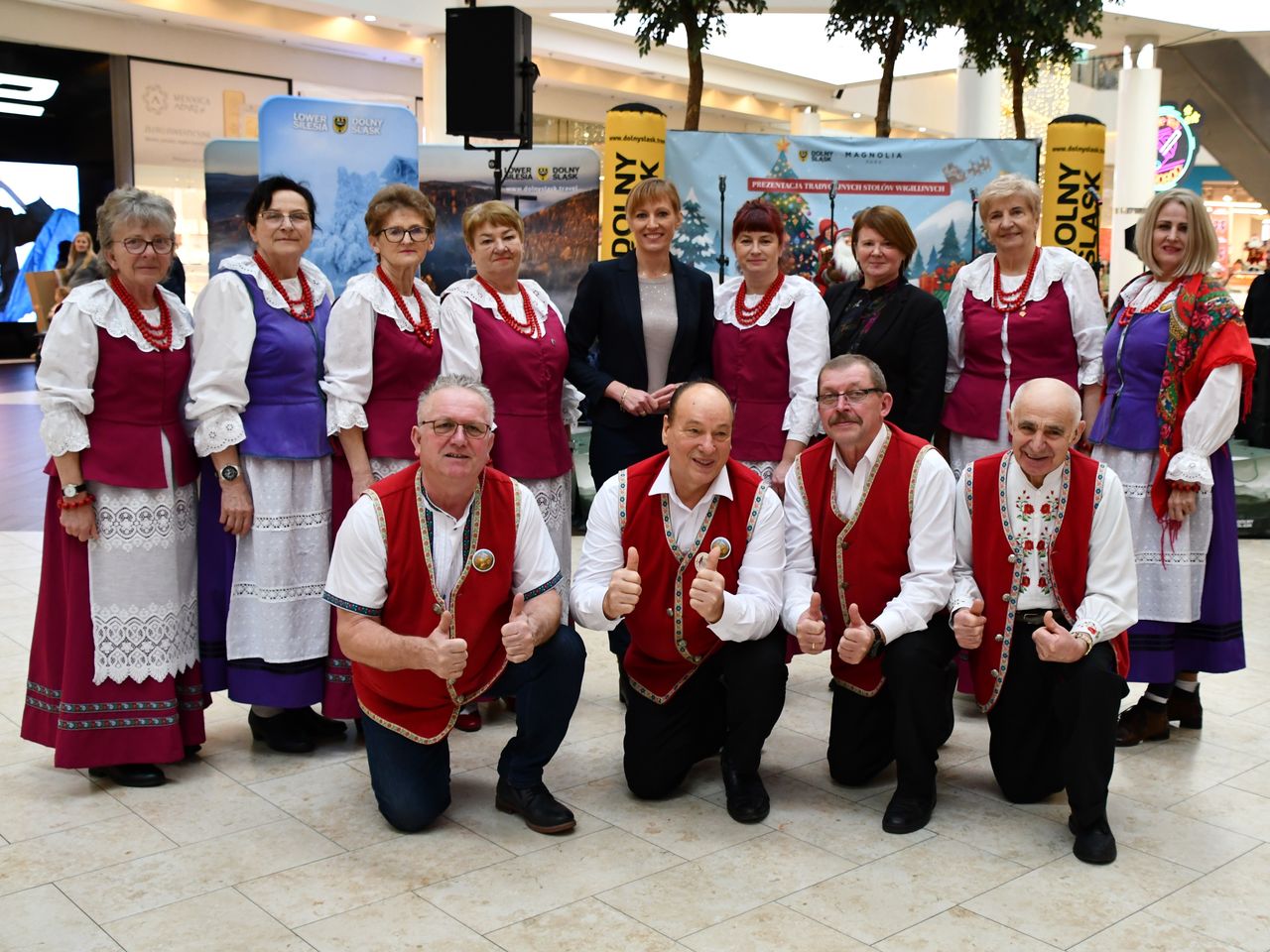 CHOCIEMYŚL NA PREZENTACJI STOŁÓW WIGILIJNYCH