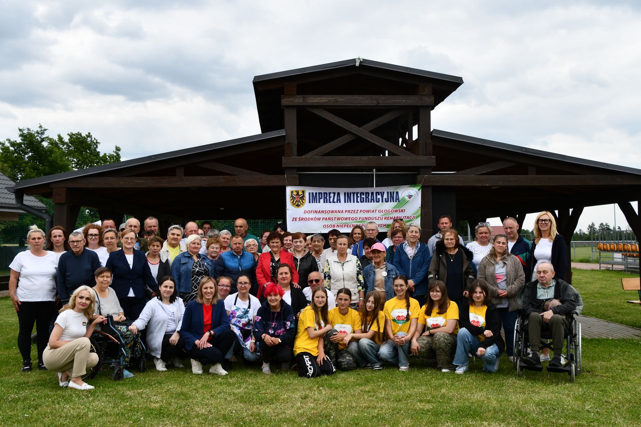 SPORTOWO I ŚPIEWAJĄCO